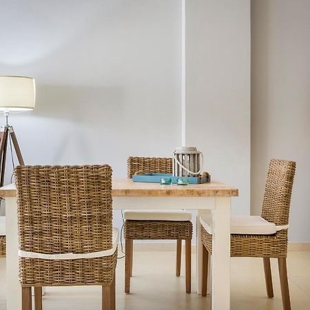 Apartment Lilly, Apartment With Communal Pool, 10 Meters From Sea Sami  Extérieur photo
